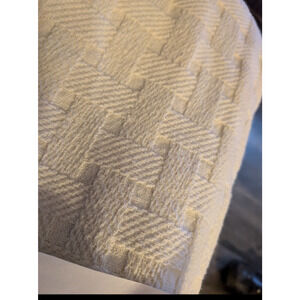 Basketweave 100% Cotton Bedspread Cream 76 x 86